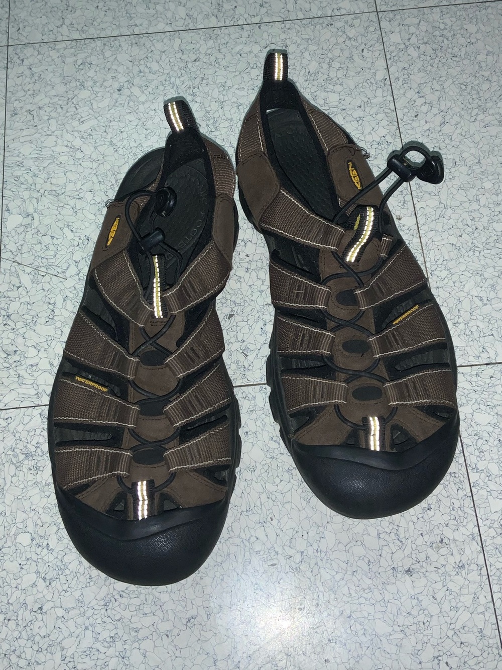 Keen Waterproof H2 Sandals. Beach, boat, travel, hiking, trail etc. Sz. 10.